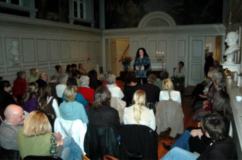 Sue Bergmark - Medium v/klarsynsaften i København 2004